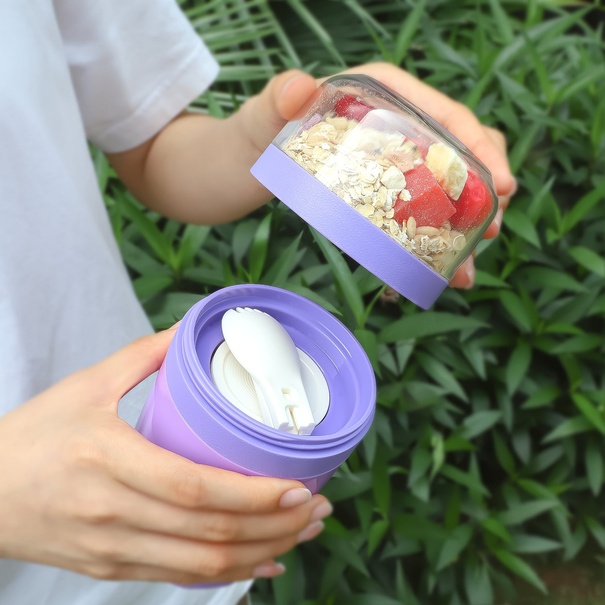 Cereal Cup to Go 520 ml + 250 ml, Practical Yoghurt Cup with Spoon, Leak-Proof Cereal Cup with Sauce Box